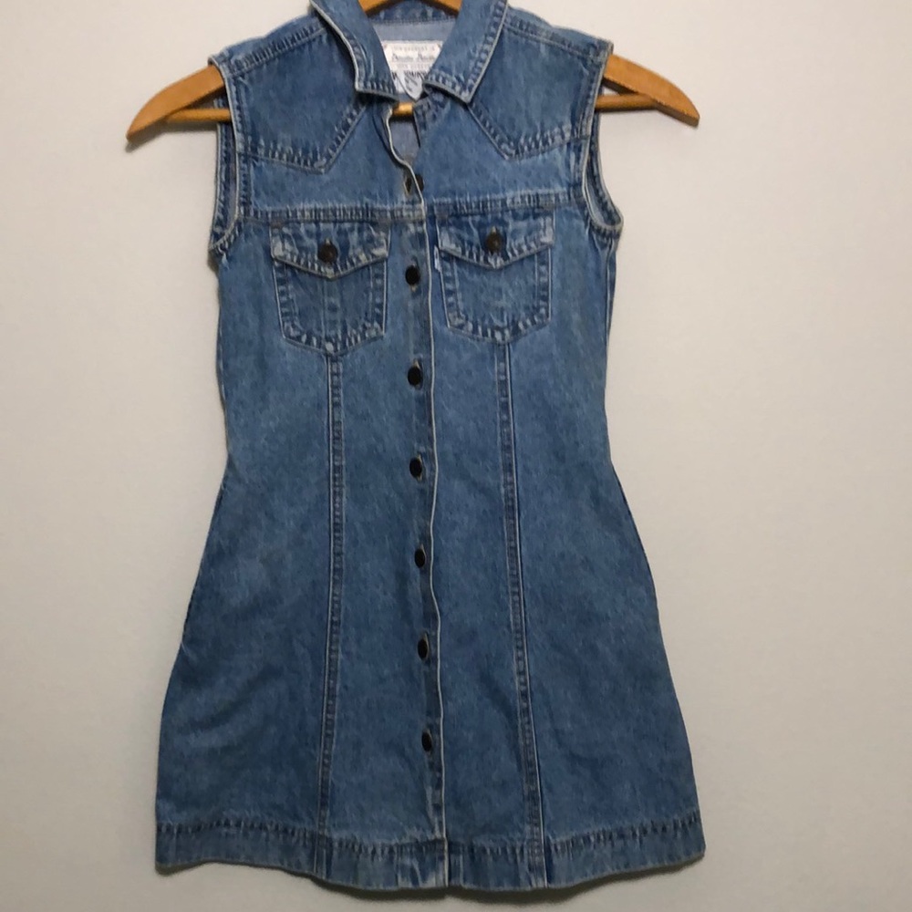 Levi Stauss & Co. Vintage 1996 Girls Denim Dress, with pockets, size S